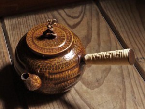 アンティーク品 銅製 金属工芸品 中国古美術 鍍金銅製 鏨刻酒器揃 描金