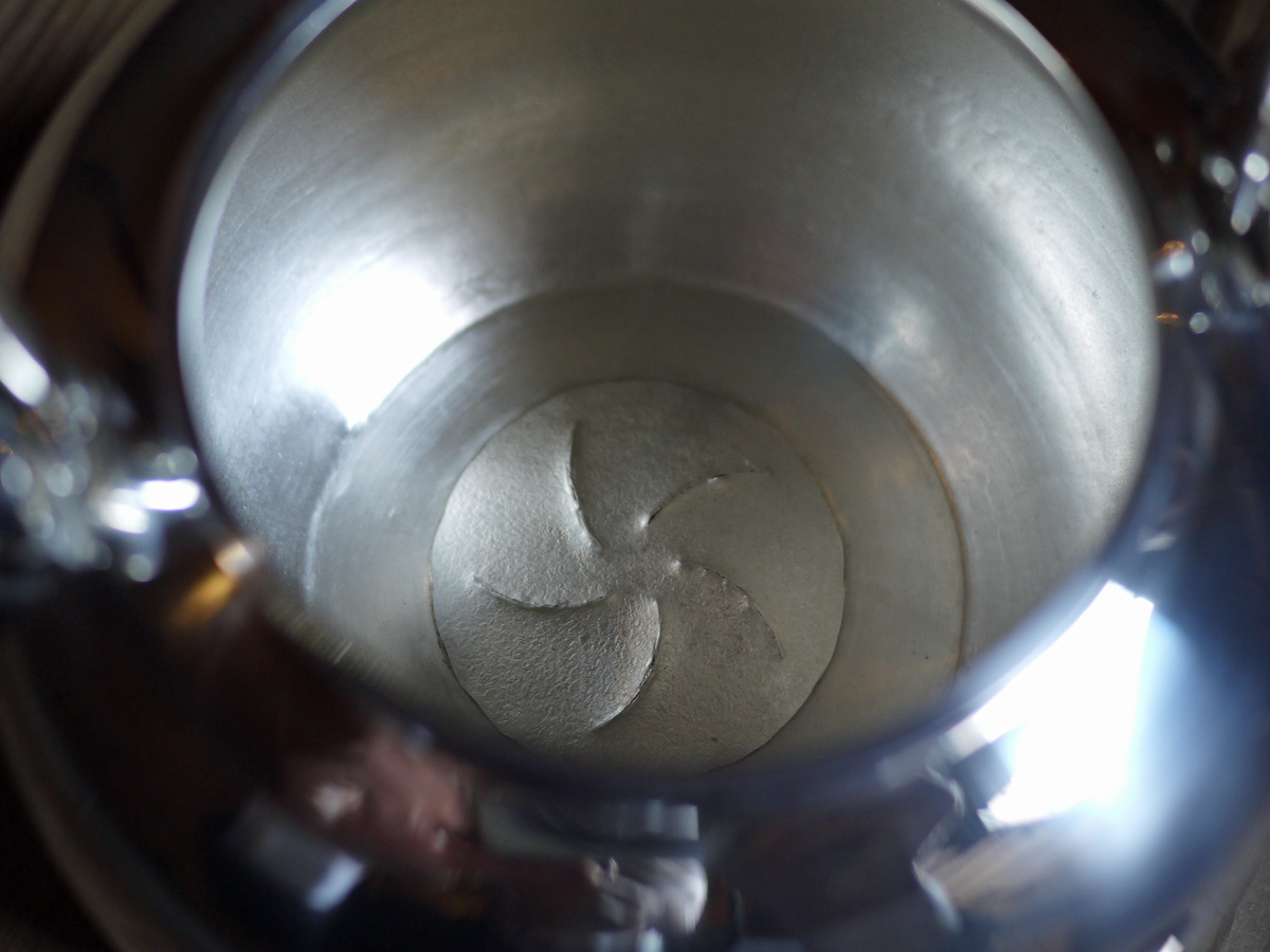純銀製の湯沸し（銀瓶、薬罐） | 清課堂 / 錫・銀・各種金属工芸
